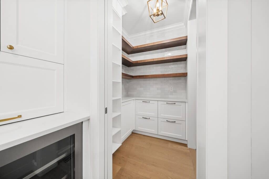 36 Corner Pantry Ideas to Maximize Your Kitchen Storage
